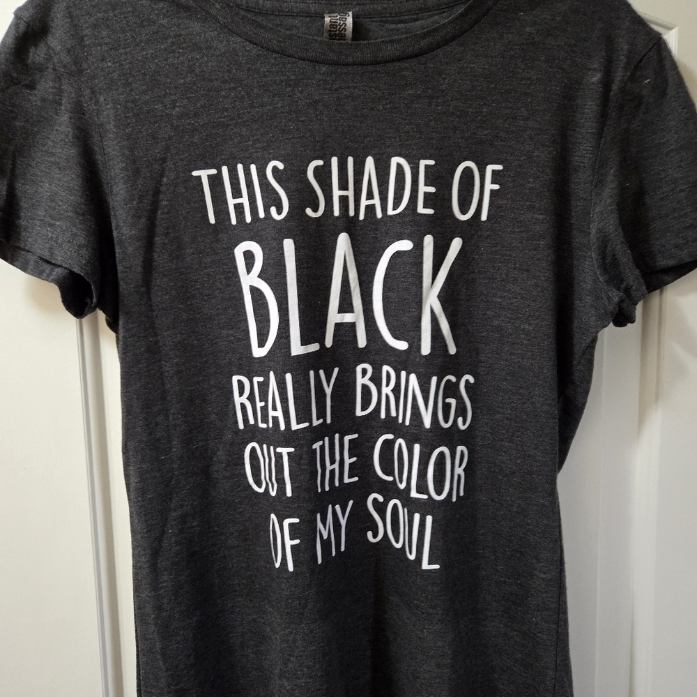 Great black graphic t-shirt size med